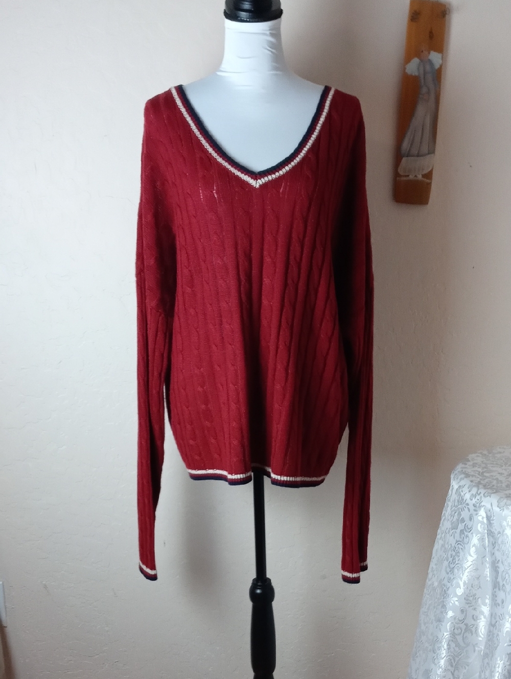 Ijoah Women's V-Neck Cable Knit Sweater - Red